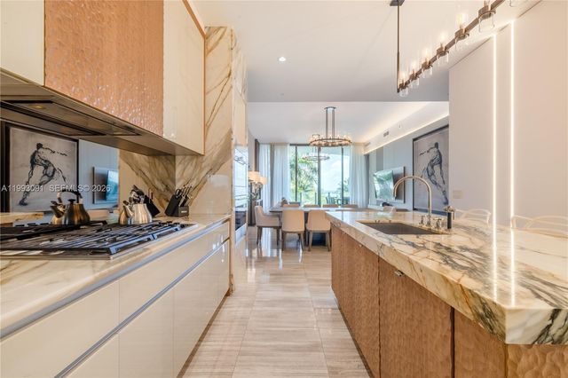 2821 S Bayshore Dr 6B, Miami, FL 33133