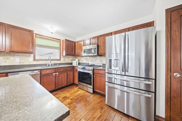 415 SAFFRON Drive, Sunbury, OH 43074