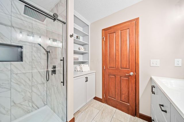 415 SAFFRON Drive, Sunbury, OH 43074