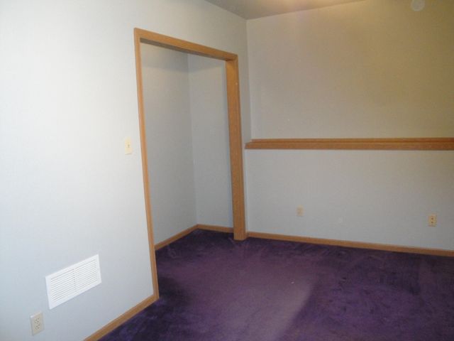 11724 S Magoun Drive, St. John, IN 46373