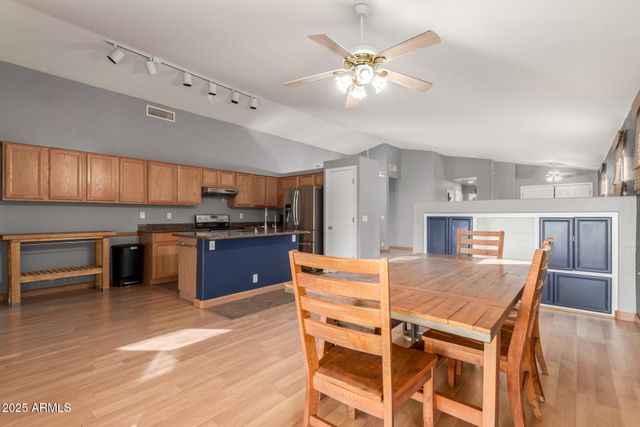 2962 S SEYMOUR --, Mesa, AZ 85212