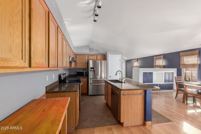 2962 S SEYMOUR --, Mesa, AZ 85212