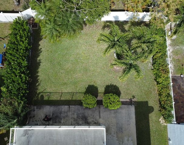 9861 Woodworth Court, Wellington, FL 33414