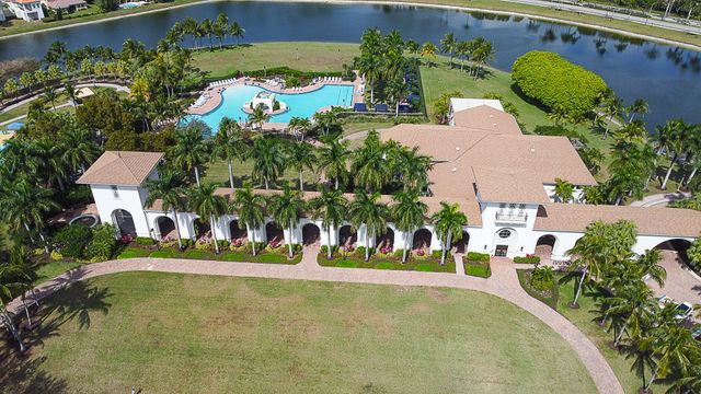 9861 Woodworth Court, Wellington, FL 33414