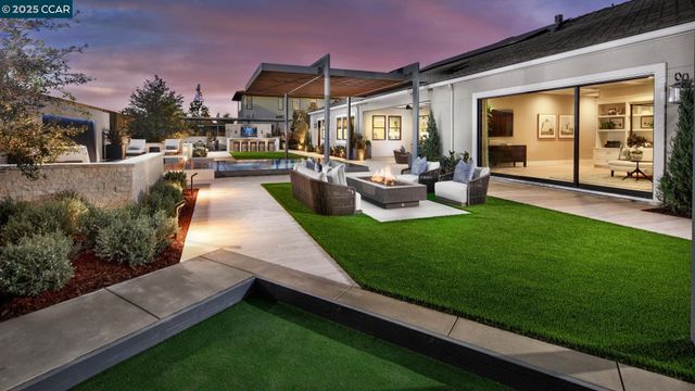 18501 Corte Damian, Morgan Hill, CA 95037