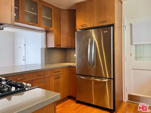15222 Dickens Street, Sherman Oaks, CA 91403