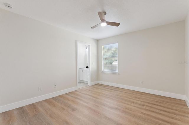 6615 HELMSLEY CIRCLE, Windermere, FL 34786