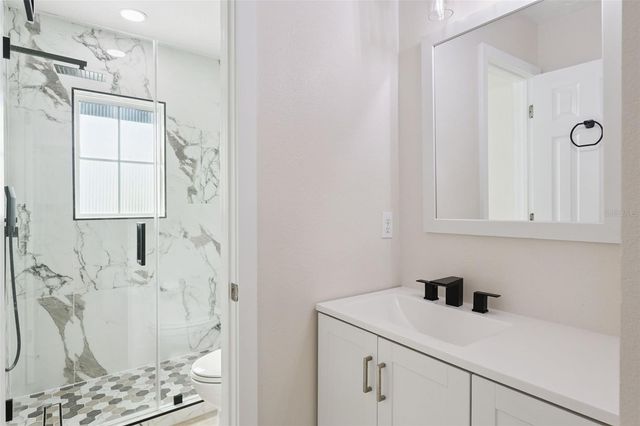 6615 HELMSLEY CIRCLE, Windermere, FL 34786