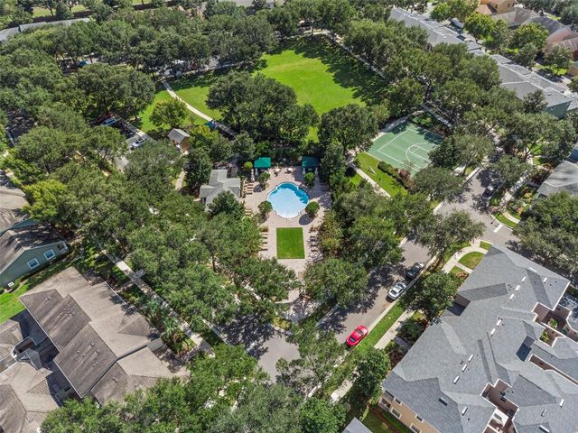 6615 HELMSLEY CIRCLE, Windermere, FL 34786