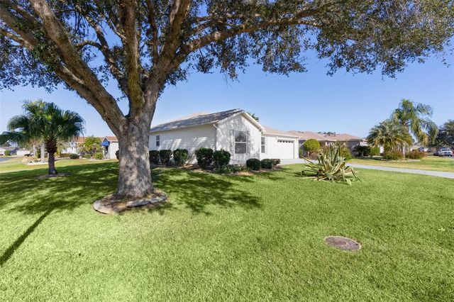 2002 CEDAR RIDGE PLACE, The Villages, FL 32162