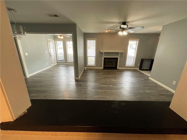 3969 Woodridge Way, Tucker, GA 30084