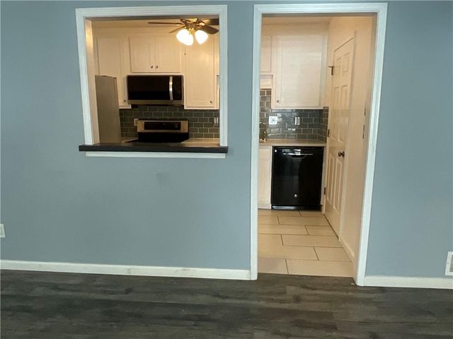 3969 Woodridge Way, Tucker, GA 30084