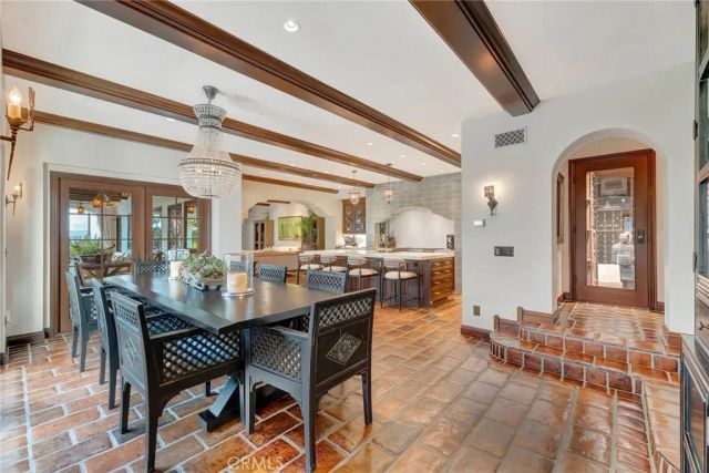 293 Saint Joseph Avenue, Long Beach, CA 90803