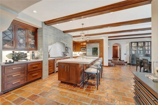 293 Saint Joseph Avenue, Long Beach, CA 90803