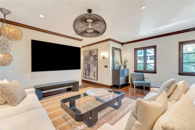 293 Saint Joseph Avenue, Long Beach, CA 90803