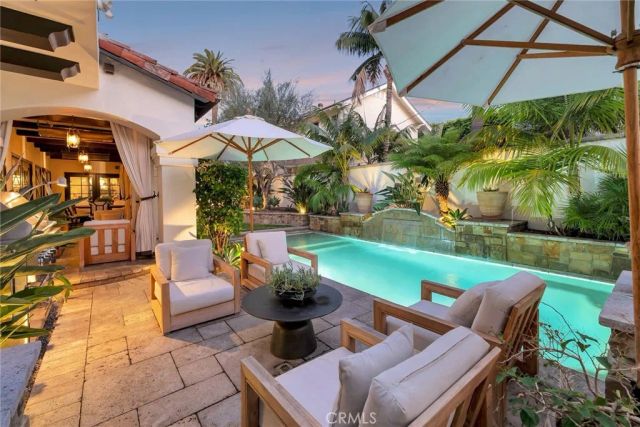 293 Saint Joseph Avenue, Long Beach, CA 90803