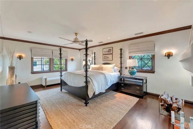 293 Saint Joseph Avenue, Long Beach, CA 90803