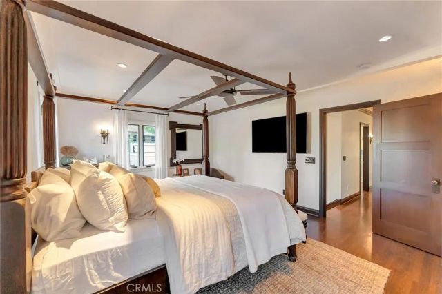 293 Saint Joseph Avenue, Long Beach, CA 90803