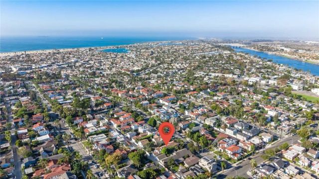 293 Saint Joseph Avenue, Long Beach, CA 90803