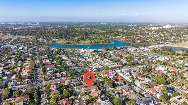 293 Saint Joseph Avenue, Long Beach, CA 90803