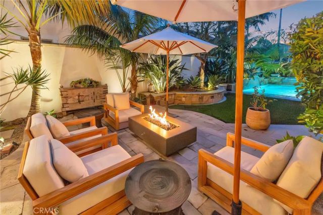 293 Saint Joseph Avenue, Long Beach, CA 90803