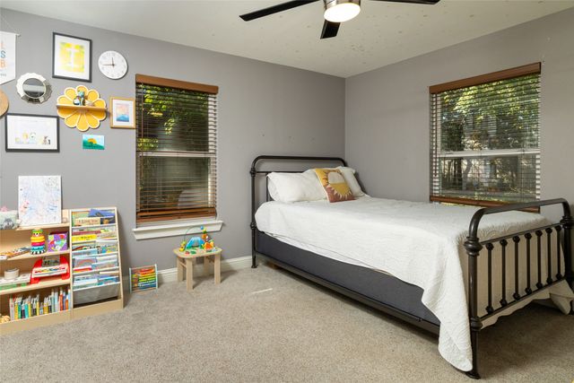 140 Huling Drive, Azle, TX 76020