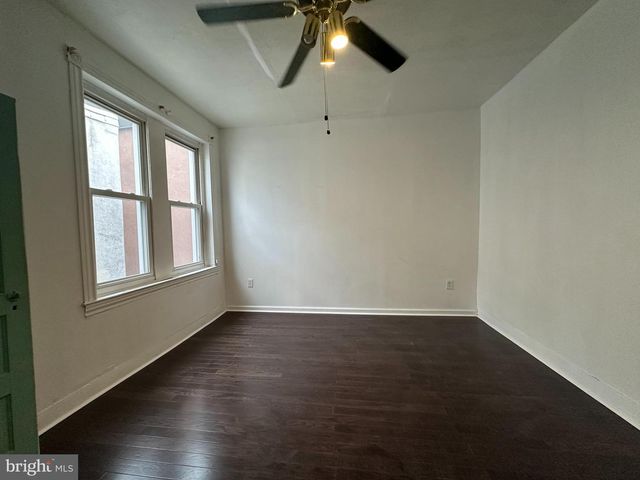 705 S 6TH ST, Philadelphia, PA 19147