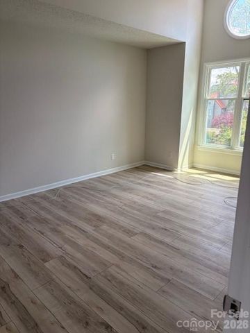 9037 J M Keynes Drive, Charlotte, NC 28262
