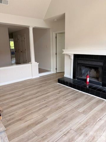 9037 J M Keynes Drive, Charlotte, NC 28262