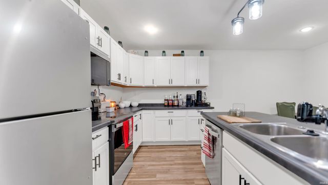 503 College Avenue, Mitchell, IN 47446