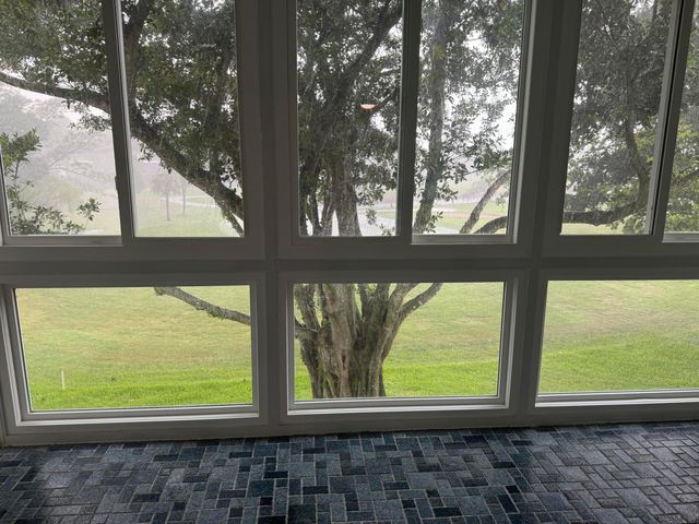 1035 COUNTRY CLUB Drive 303, Margate, FL 33063