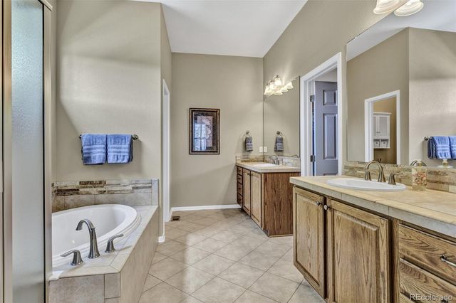 344 N De Gaulle Court, Aurora, CO 80018
