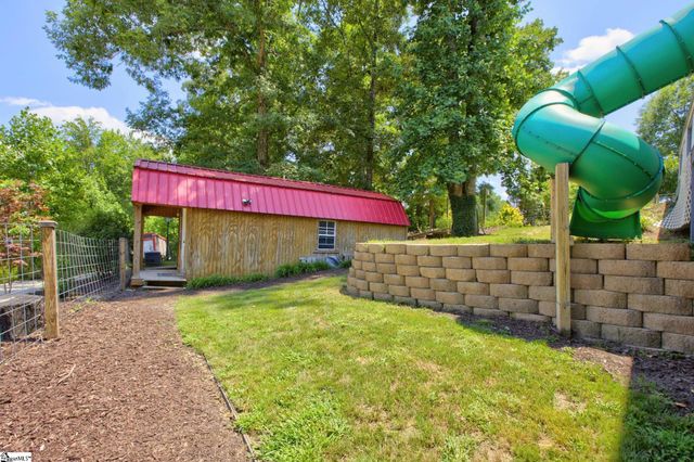 300 Chastain Hill Road, Taylors, SC 29687