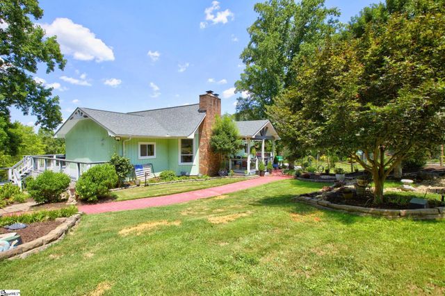 300 Chastain Hill Road, Taylors, SC 29687