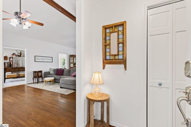 300 Chastain Hill Road, Taylors, SC 29687