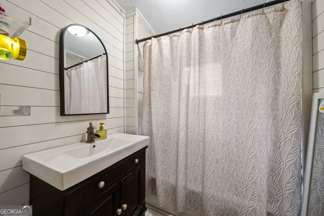 44 Baker Road SW, Cartersville, GA 30120