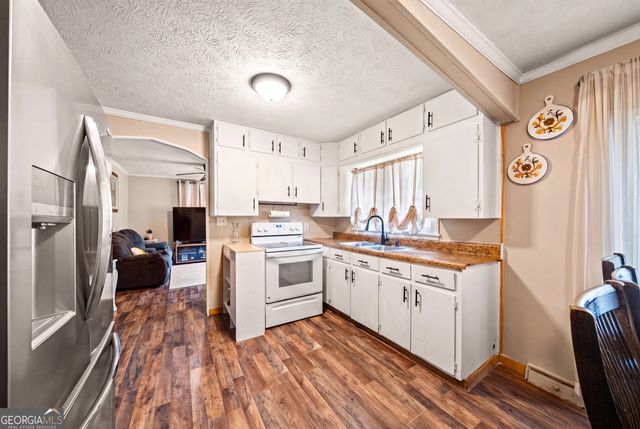 44 Baker Road SW, Cartersville, GA 30120