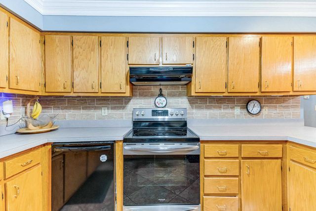 5 Topsail Ct., Carolina Shores, NC 28467