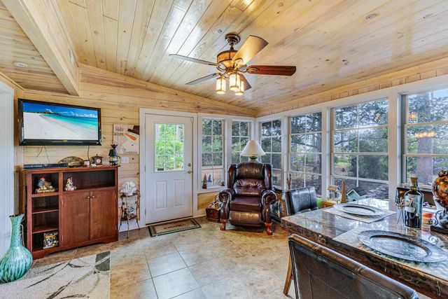 5 Topsail Ct., Carolina Shores, NC 28467