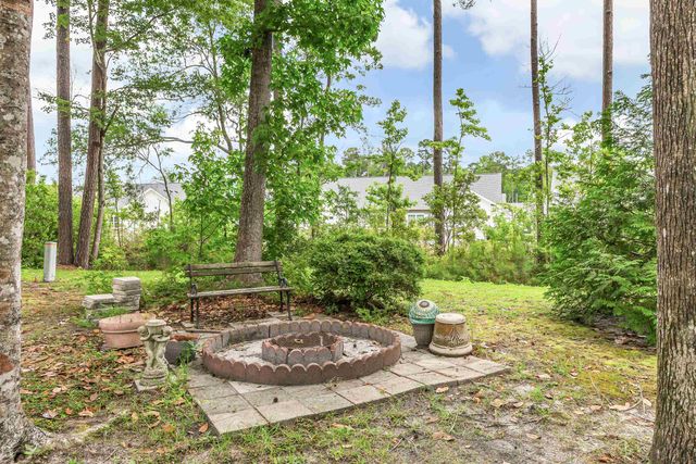 5 Topsail Ct., Carolina Shores, NC 28467