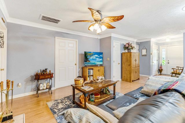 5 Topsail Ct., Carolina Shores, NC 28467