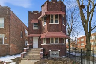 7700 S St. Lawrence Avenue, Chicago, IL 60619