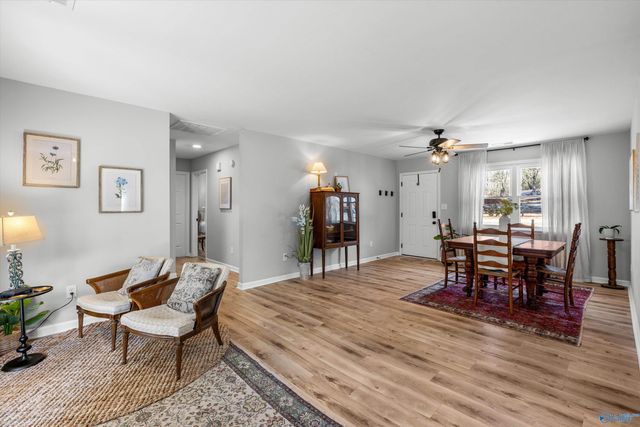 290 Cedar Crest Drive, Huntsville, AL 35806