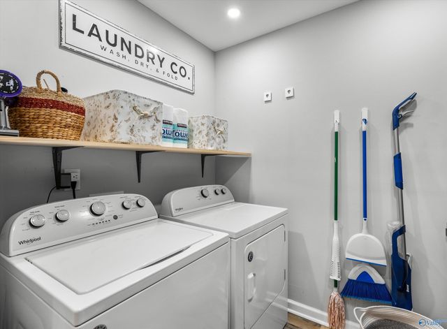 290 Cedar Crest Drive, Huntsville, AL 35806