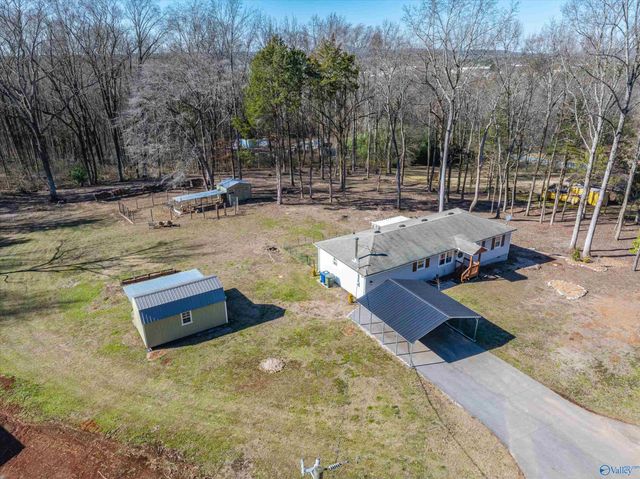 290 Cedar Crest Drive, Huntsville, AL 35806