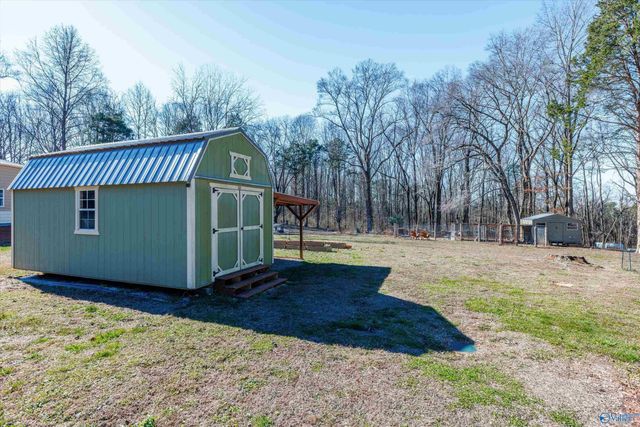 290 Cedar Crest Drive, Huntsville, AL 35806