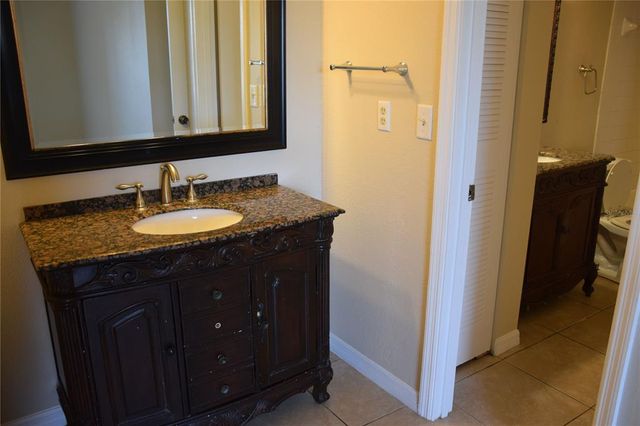 4548 COMMANDER DRIVE 1426, Orlando, FL 32822