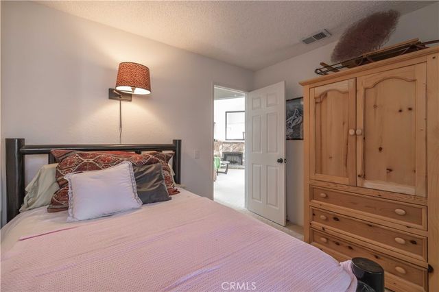 760 Blue Jay Road 34, Big Bear Lake, CA 92315