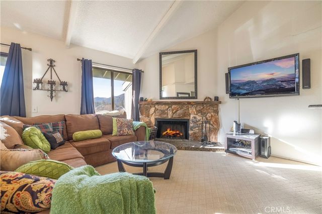 760 Blue Jay Road 34, Big Bear Lake, CA 92315
