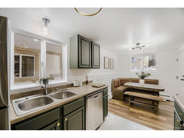 2190 S Holly St 105, Denver, CO 80222